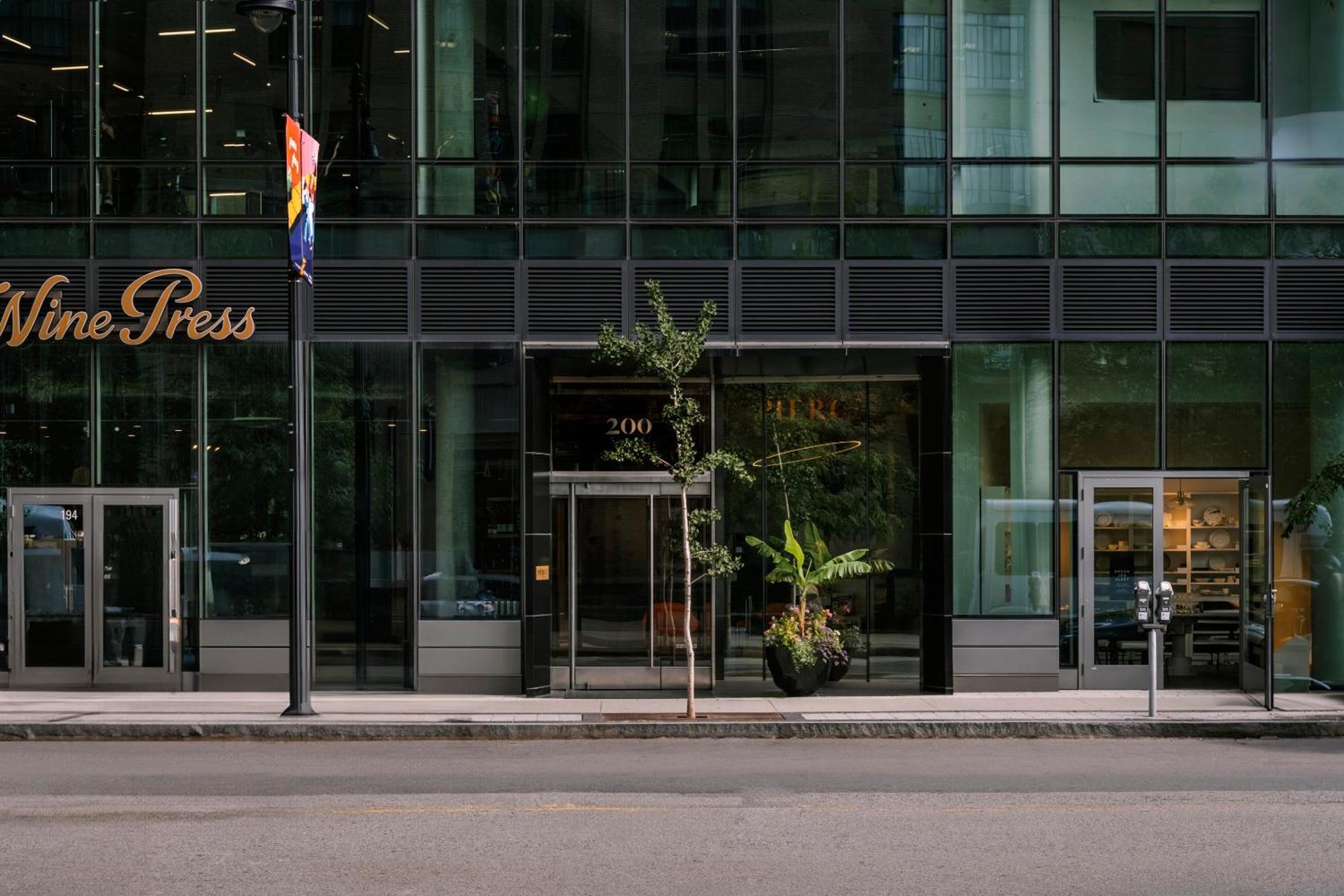 Sonder By Marriott Bonvoy Pierce Boston Apartments Fenway Bagian luar foto