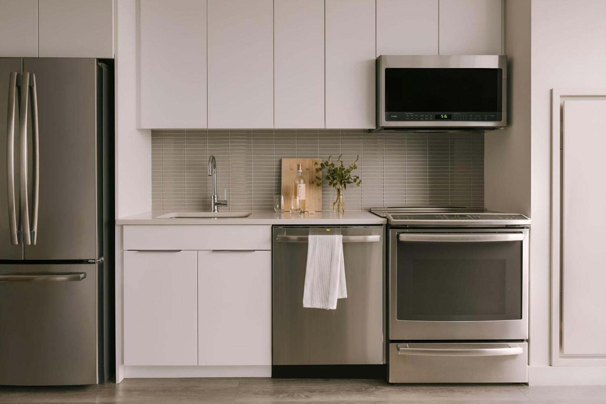 Sonder By Marriott Bonvoy Pierce Boston Apartments Fenway Bagian luar foto